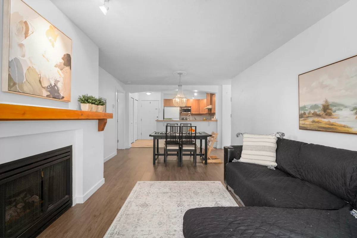 Bedroom 3 Photo of 212 1432 Parkway Boulevard, Coquitlam, BC