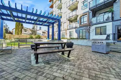 Staircase Photo of 308 13969 96 Avenue, Surrey, BC