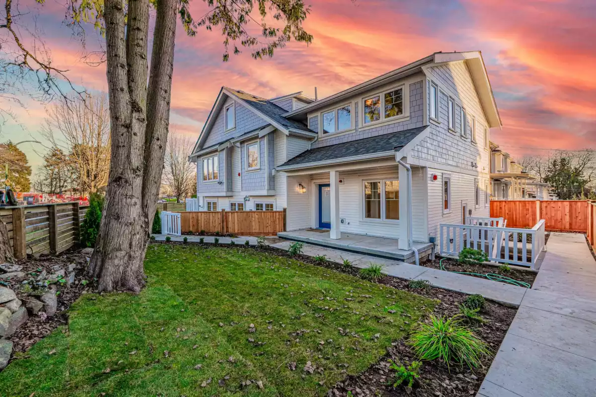 Exterior Front Photo of 970 Park Drive, Vancouver, BC