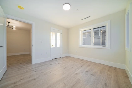 Mudroom Photo of 970 Park Drive, Vancouver, BC