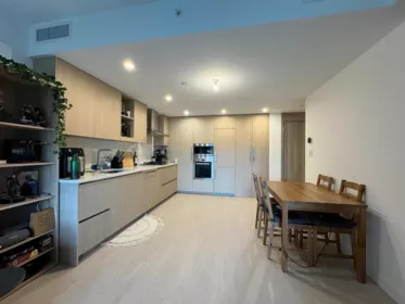 Kitchen Photo of 1410 13768 100 Avenue, Surrey, BC