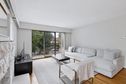 651 E 17th Avenue, Vancouver, BC