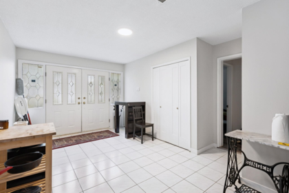 Hallway Photo of 651 E 17th Avenue, Vancouver, BC