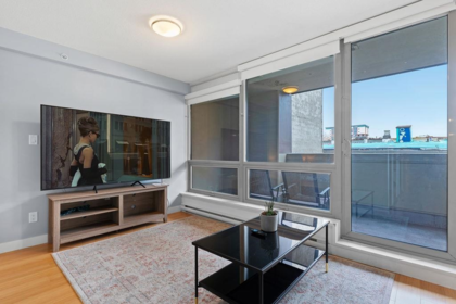 406 718 Main Street, Vancouver, BC