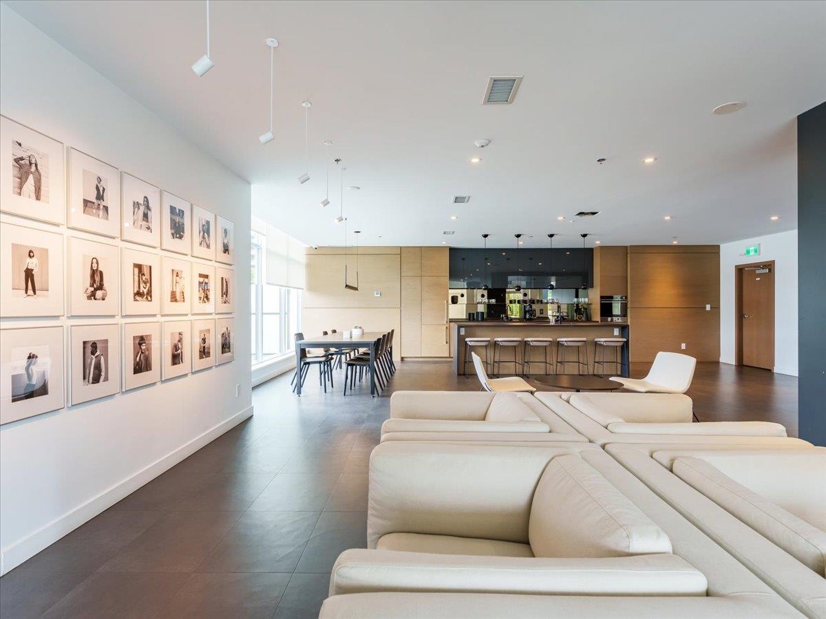 Basement Recreation Room Photo of 502 2181 Madison Avenue, Burnaby, BC