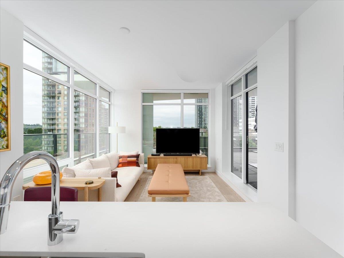 Living Room Photo of 502 2181 Madison Avenue, Burnaby, BC