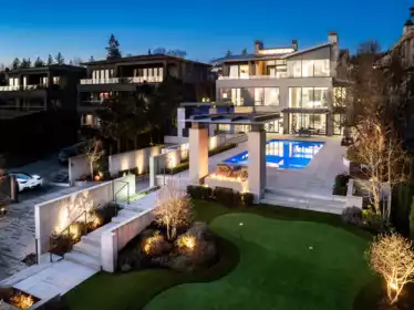 13386 Marine Drive, Surrey, BC, Surrey — 3 bed single family residence for sale
