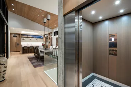 Primary Bathroom Photo of 13386 Marine Drive, Surrey, BC