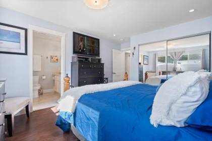Loft / Bonus Room Photo of 281 1840 160 Street, Surrey, BC