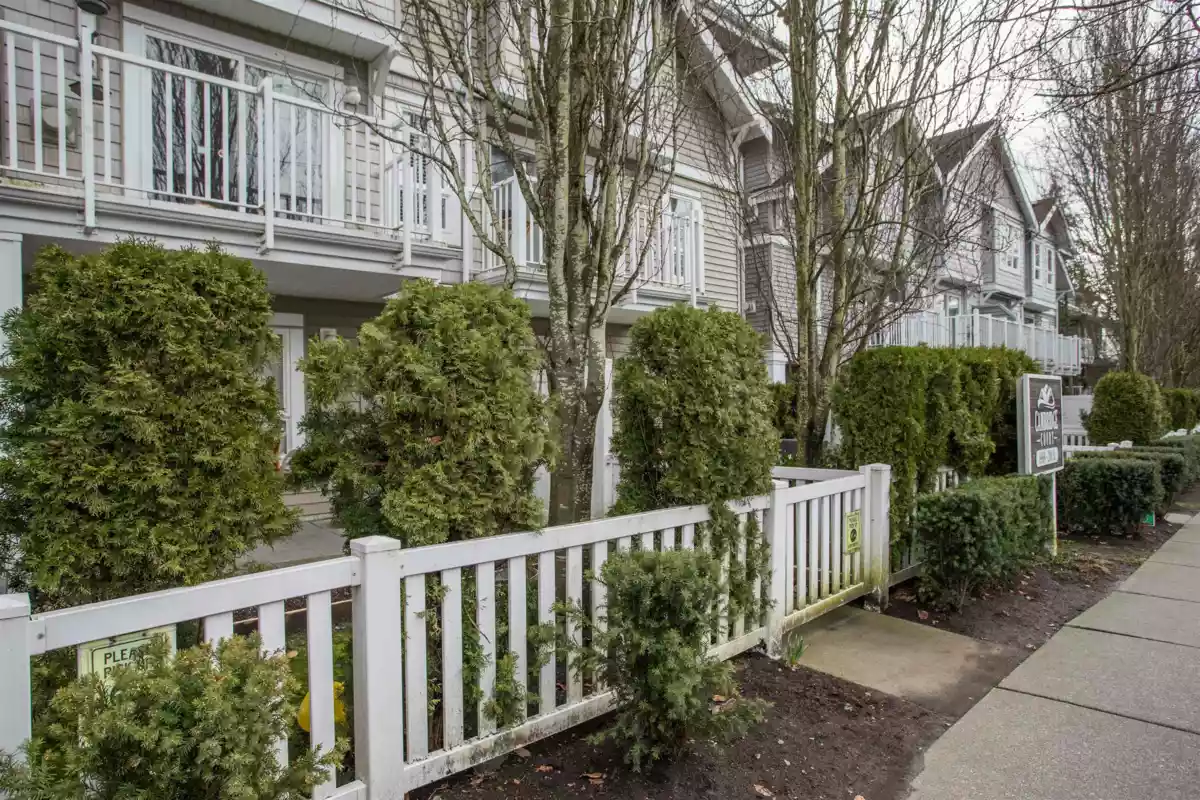 Community Amenities Photo (Clubhouse) of 3 8968 208 Street, Langley, BC