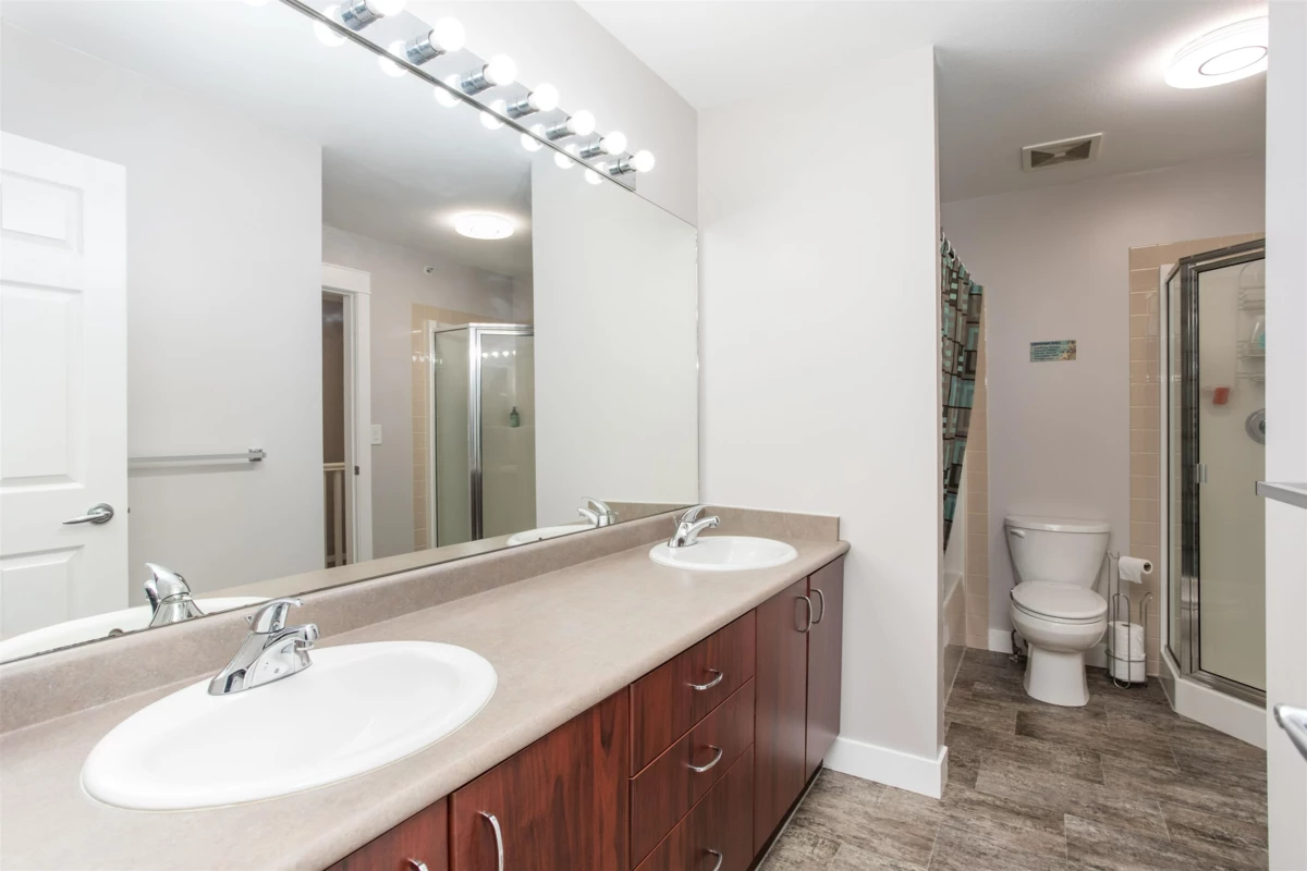 Hallway Photo of 3 8968 208 Street, Langley, BC