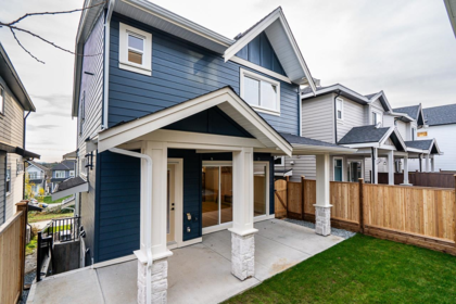 Garden / Landscaping Photo of 16711 16 Avenue, Surrey, BC
