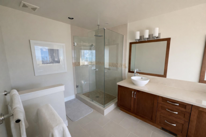 Primary Bathroom Photo of 700 Ocean Crest Drive, Furry Creek, BC