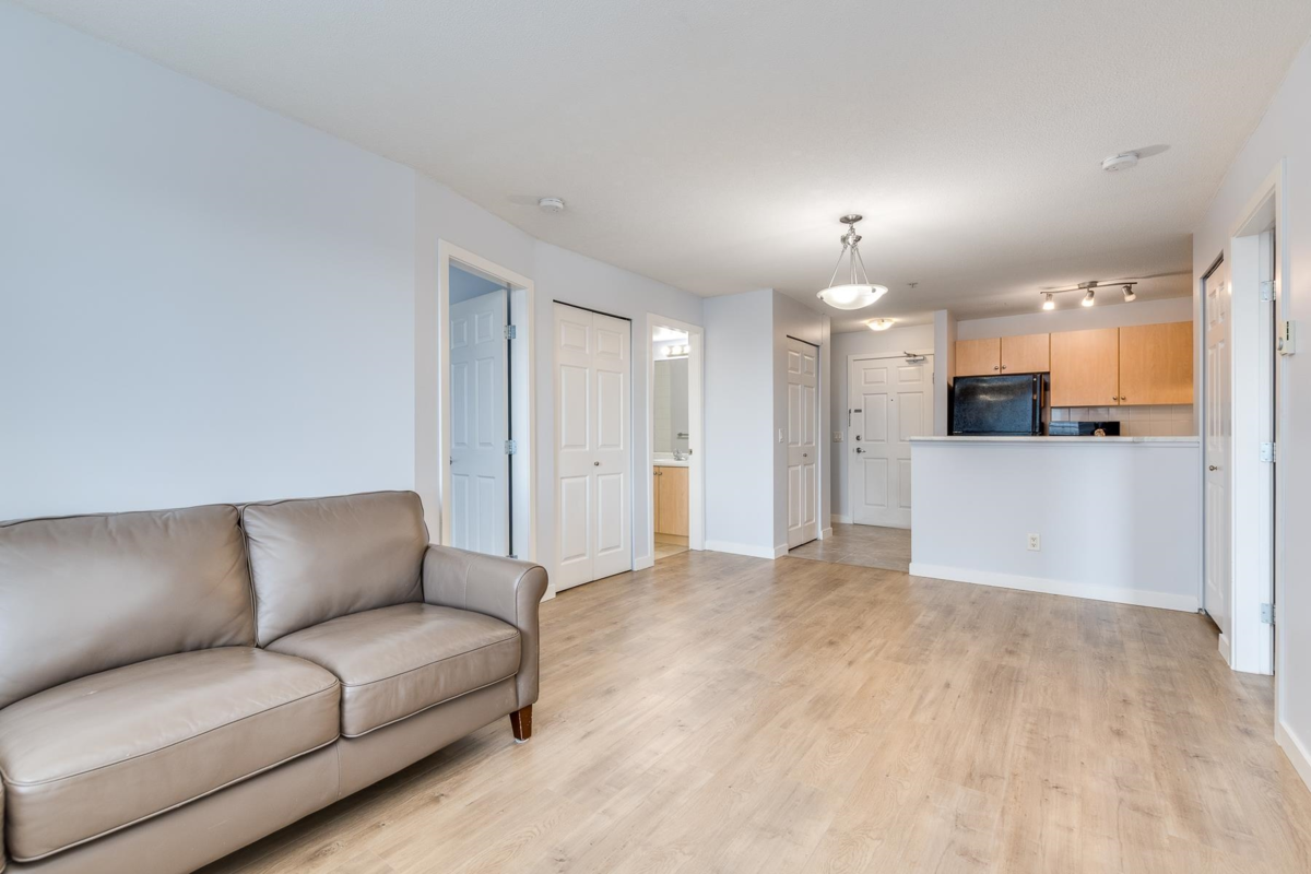 Basement Recreation Room Photo of 2110 244 Sherbrooke Street, New Westminster, BC