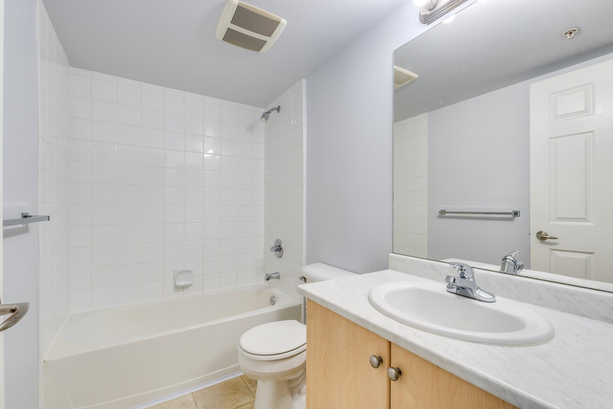 Staircase Photo of 2110 244 Sherbrooke Street, New Westminster, BC