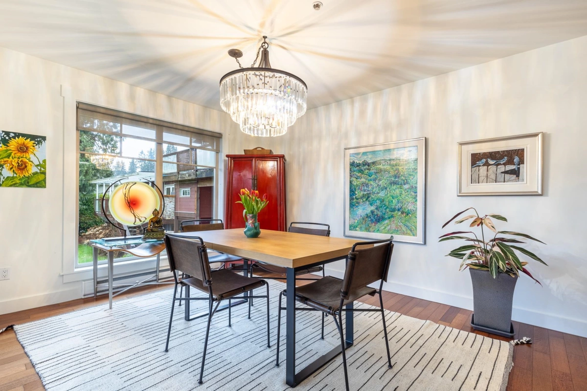 Breakfast Nook Photo of 104 414 Gower Point Road, Gibsons, BC
