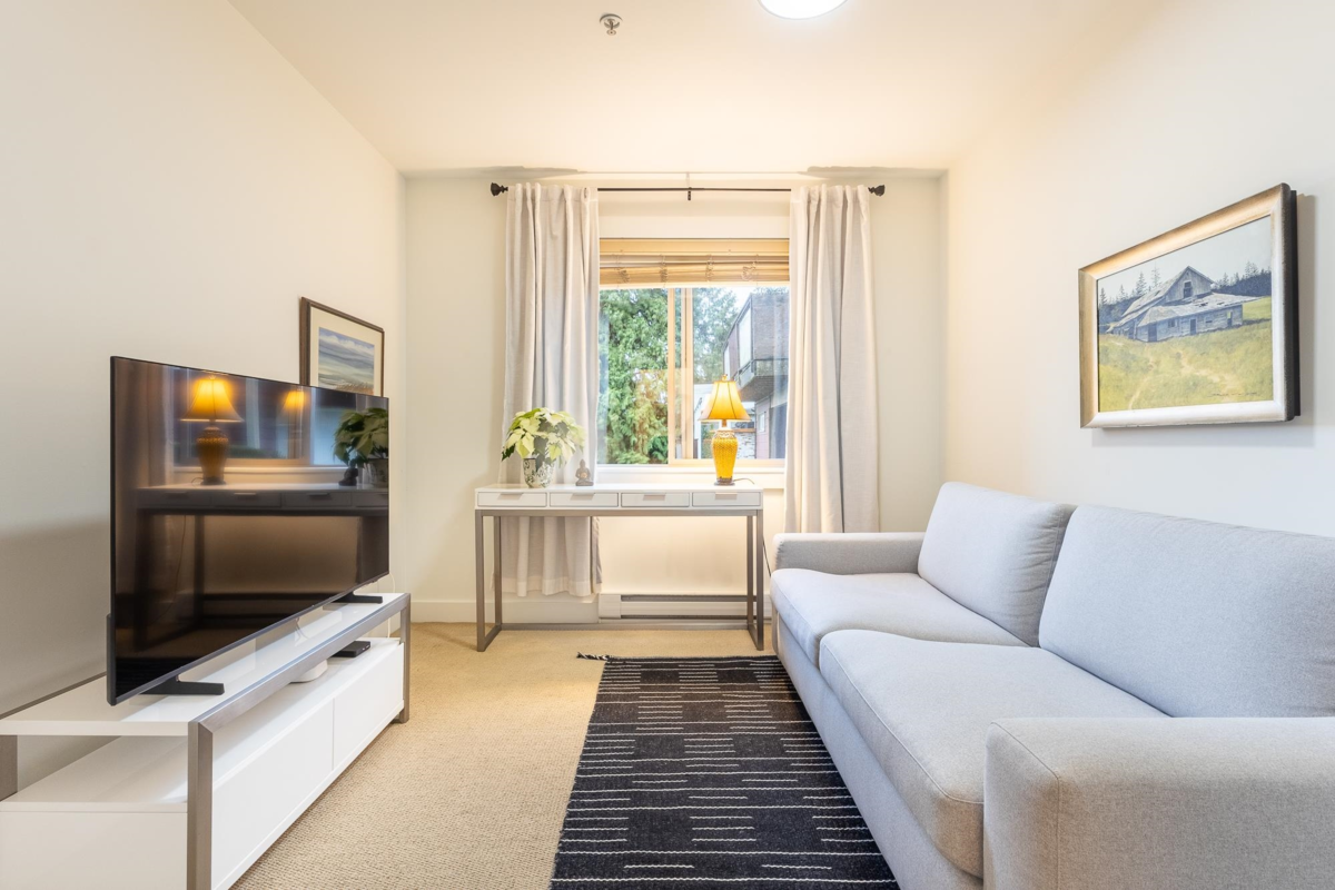 Office / Den Photo of 104 414 Gower Point Road, Gibsons, BC