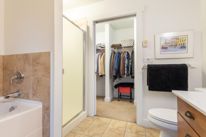 Guest Bathroom Photo of 104 414 Gower Point Road, Gibsons, BC