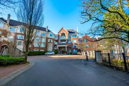 613 5262 Oakmount Crescent, Burnaby, BC, Burnaby — Apartment/Condo for sale