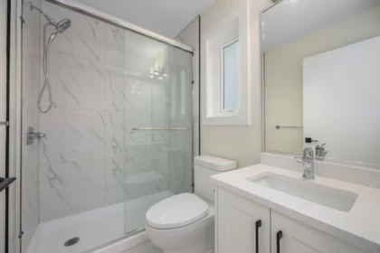 Mudroom Photo of 23349 Cross Road, Maple Ridge, BC
