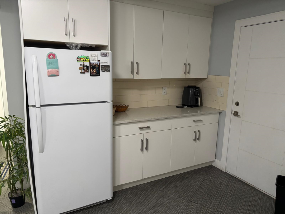 Outdoor Kitchen Photo of 11890 Gilmour Crescent, Delta, BC