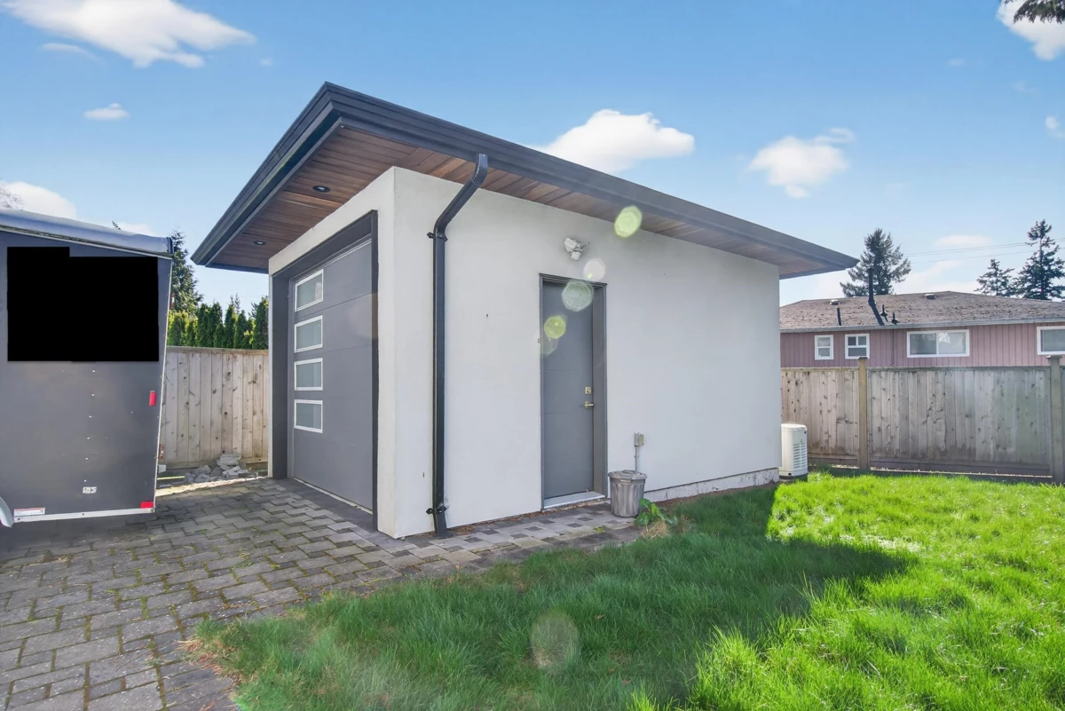 Primary Bathroom Photo of 11890 Gilmour Crescent, Delta, BC