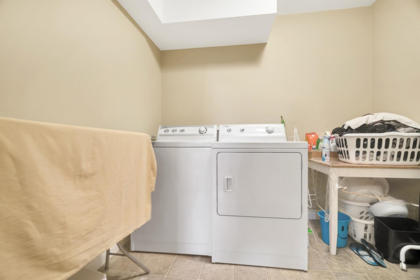 Laundry Room Photo of 33382 Franklin Avenue, Abbotsford, BC