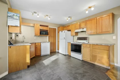 126 10584 153 Street, Surrey, BC, Surrey — Townhouse for sale