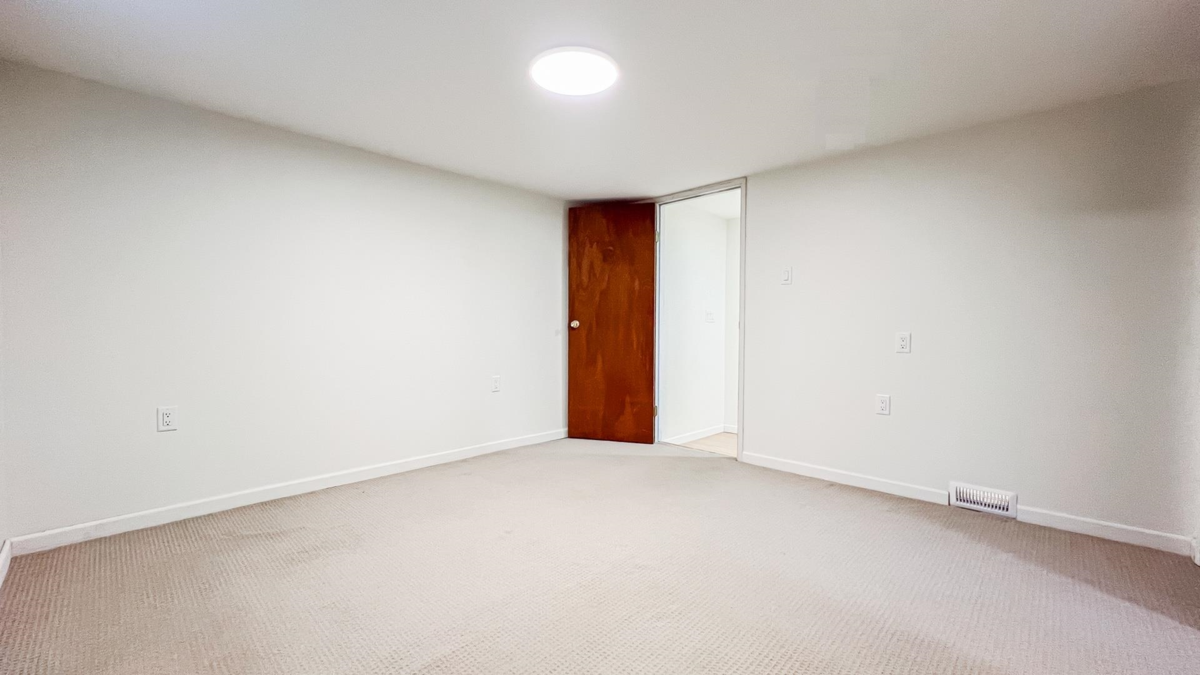 Office / Den Photo of 1165 E 26th Avenue, Vancouver, BC