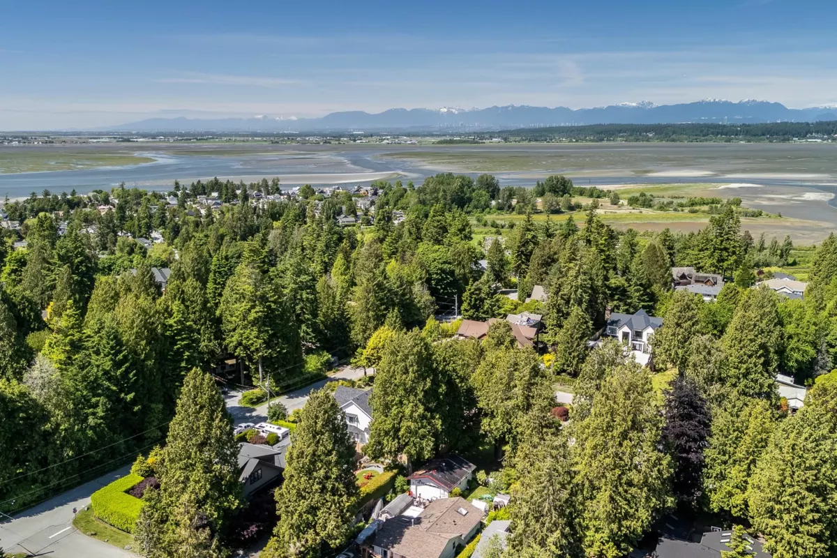 Playground / Recreational Area Near 12522 26a Avenue, Surrey, BC