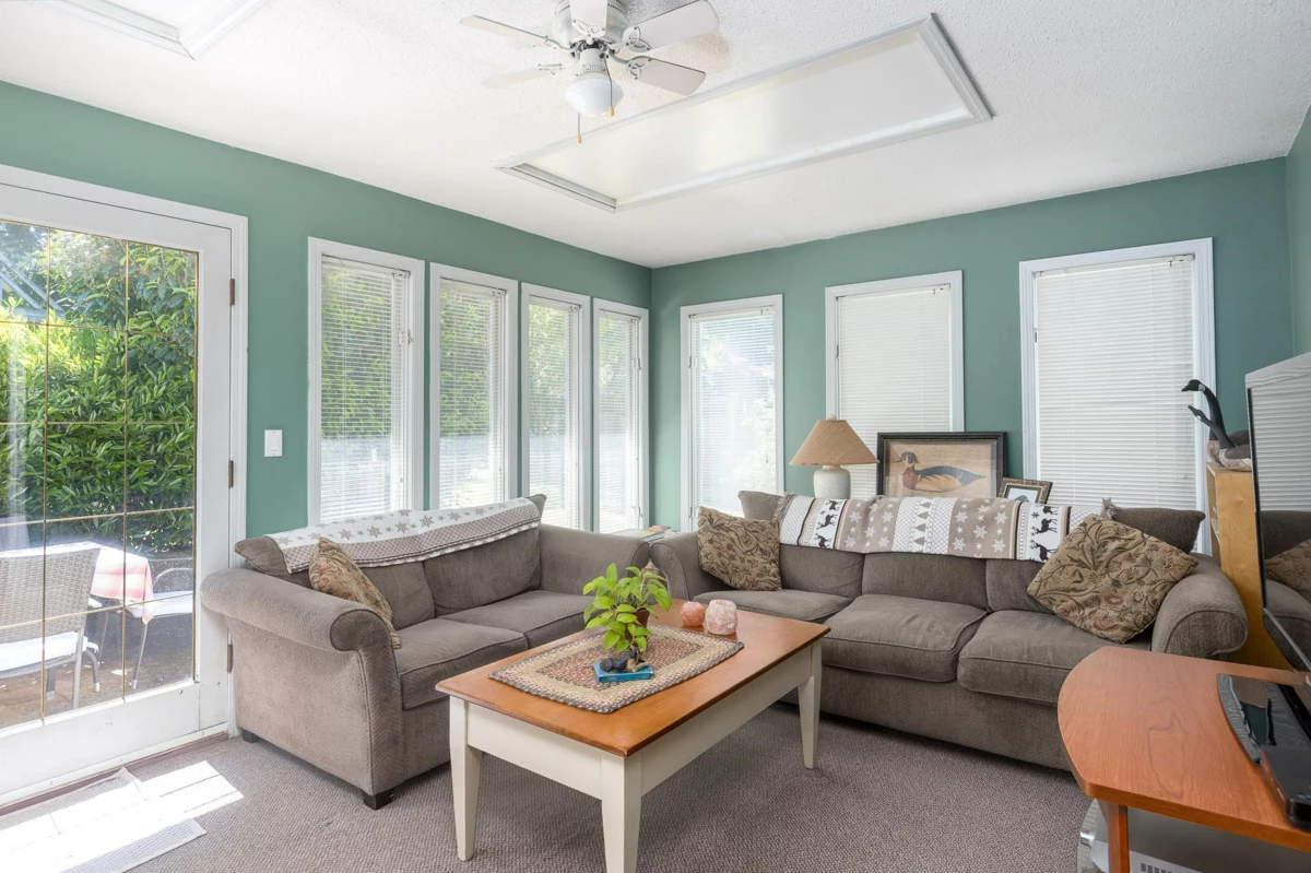 Primary Bathroom Photo of 12522 26a Avenue, Surrey, BC