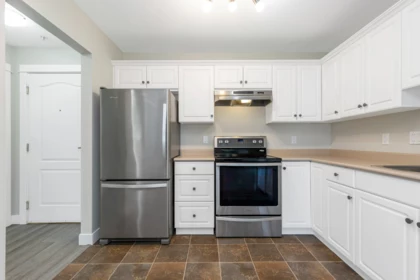 411 32085 George Ferguson Way, Abbotsford, BC, Abbotsford — Apartment/Condo for sale