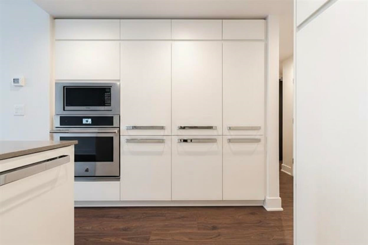 Kitchen Photo of 1305 450 Westview Street, Coquitlam, BC