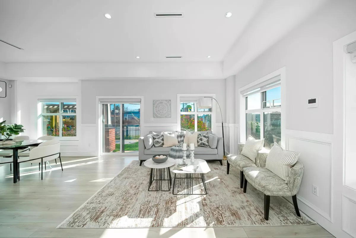 Dining Area Photo of 5 9899 Steveston Highway, Richmond, BC