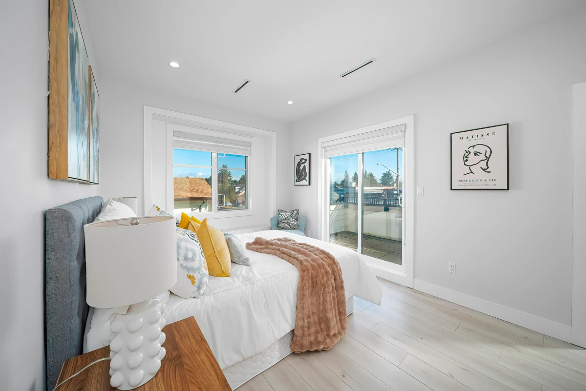 Mudroom Photo of 5 9899 Steveston Highway, Richmond, BC