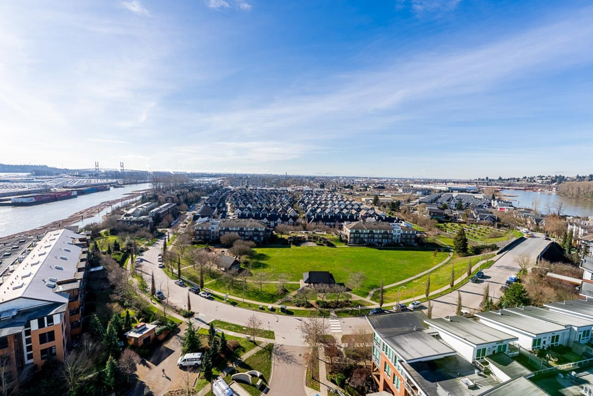 Front Yard Photo of 1601 210 Salter Street, New Westminster, BC