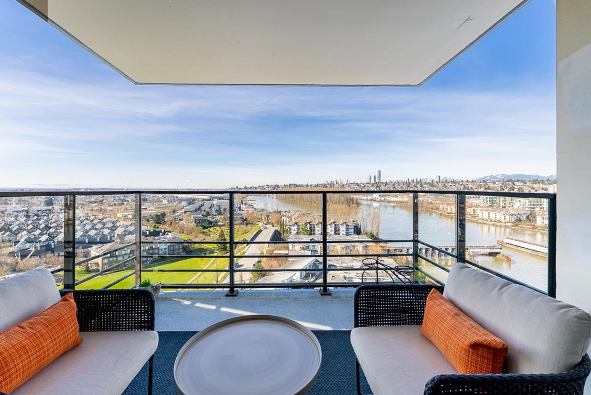 Outdoor Patio Photo of 1601 210 Salter Street, New Westminster, BC