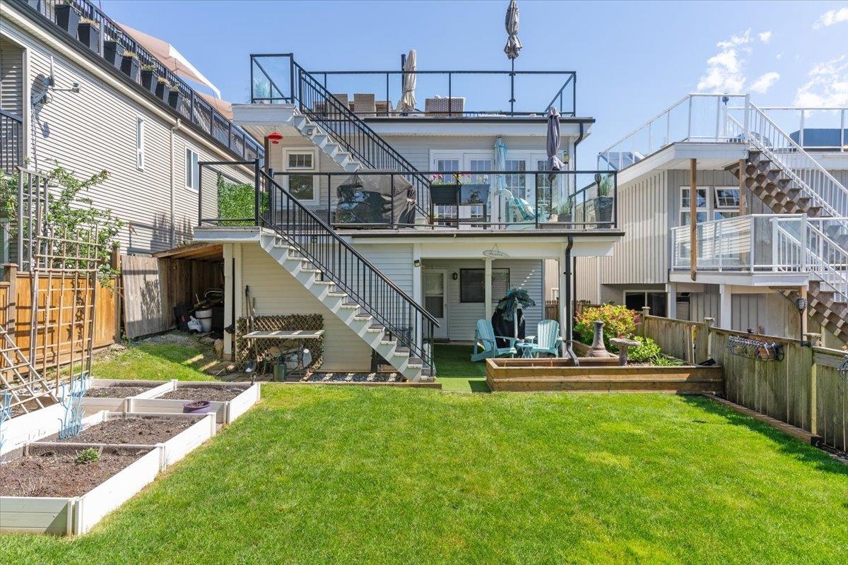 Garden / Landscaping Photo of 965 Keil Street, White Rock, BC