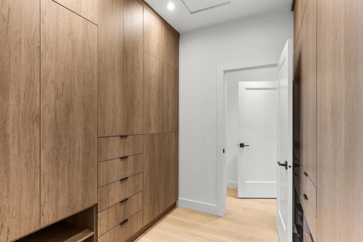 Backyard Photo of 1616 Braid Road, Delta, BC