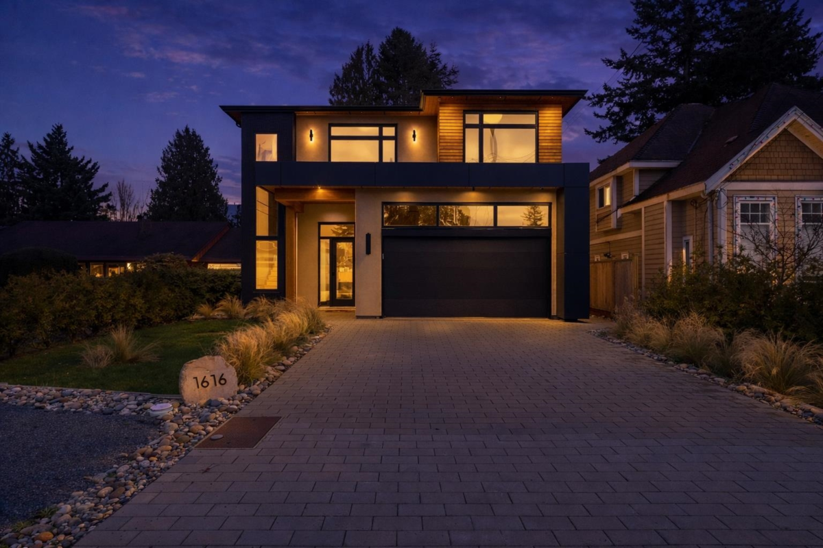 Exterior Rear Photo of 1616 Braid Road, Delta, BC