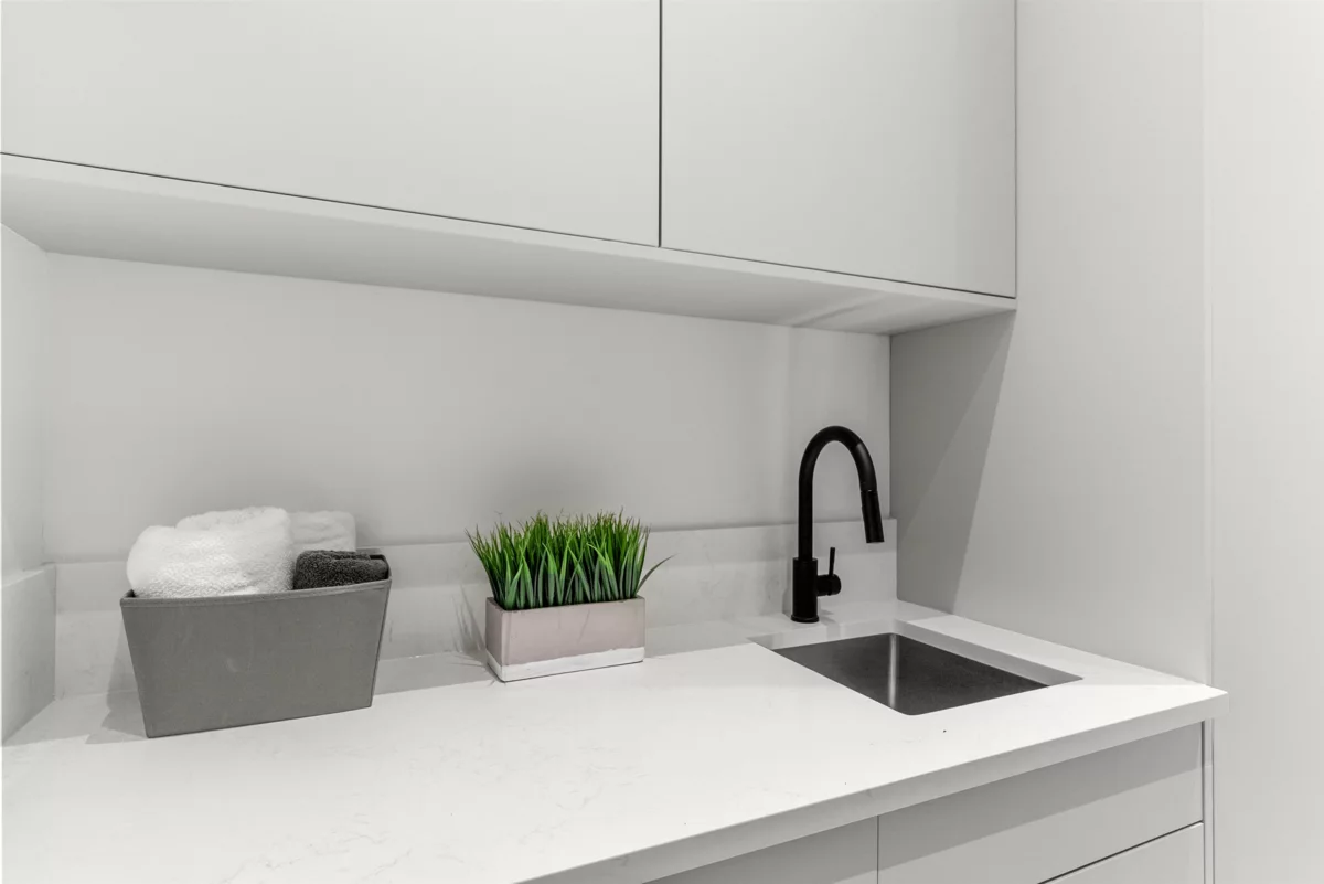 Guest Bathroom Photo of 1616 Braid Road, Delta, BC