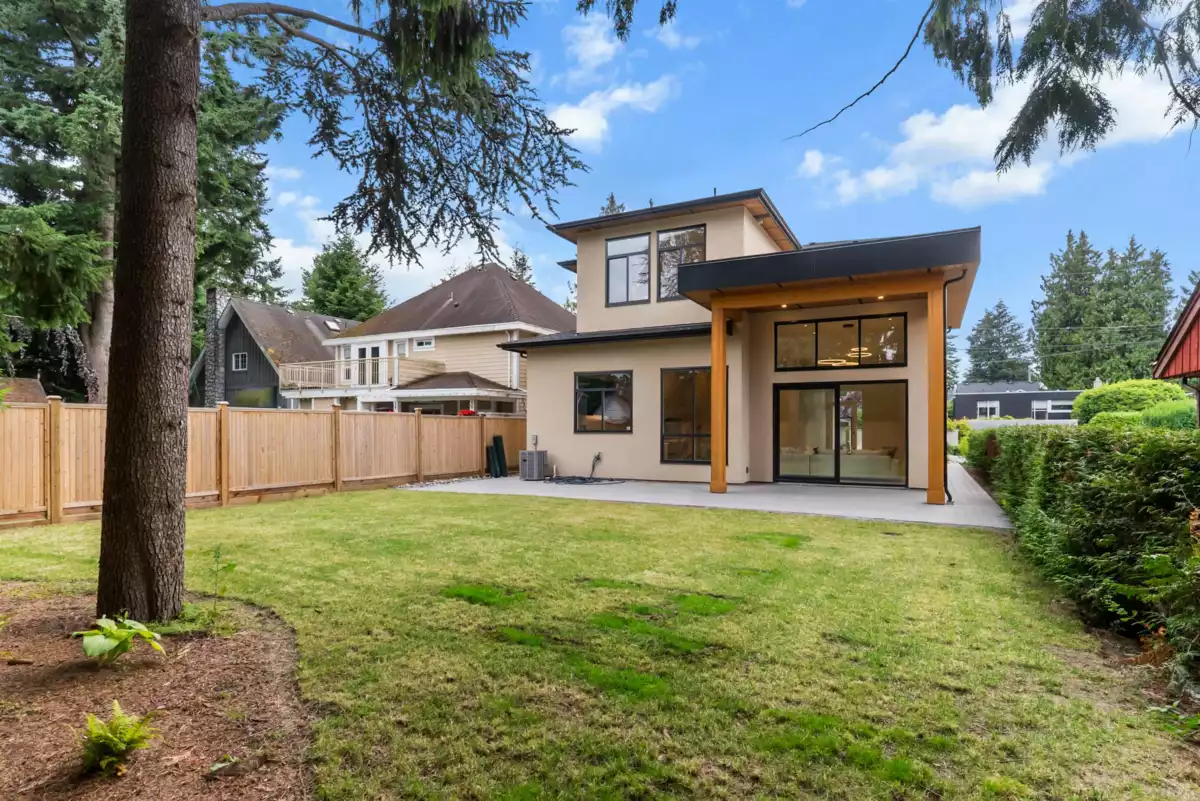 Hot Tub / Spa Photo of 1616 Braid Road, Delta, BC