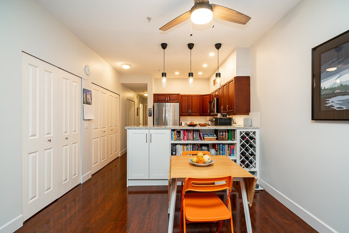 Bedroom 2 Photo of 7 221 Ash Street, New Westminster, BC