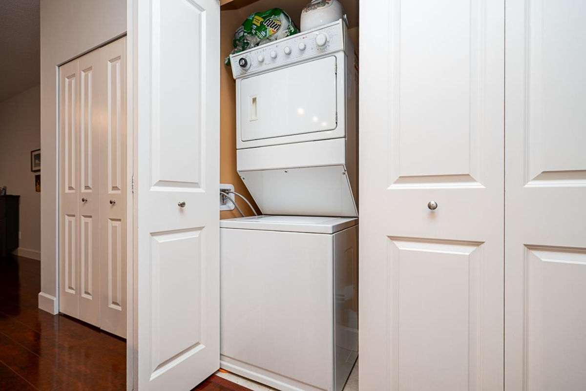 Garage Interior Photo of 7 221 Ash Street, New Westminster, BC
