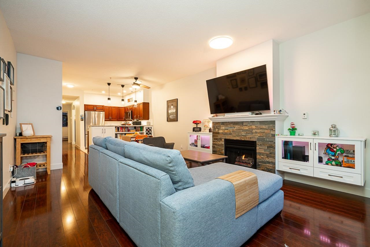 Kitchen Photo of 7 221 Ash Street, New Westminster, BC