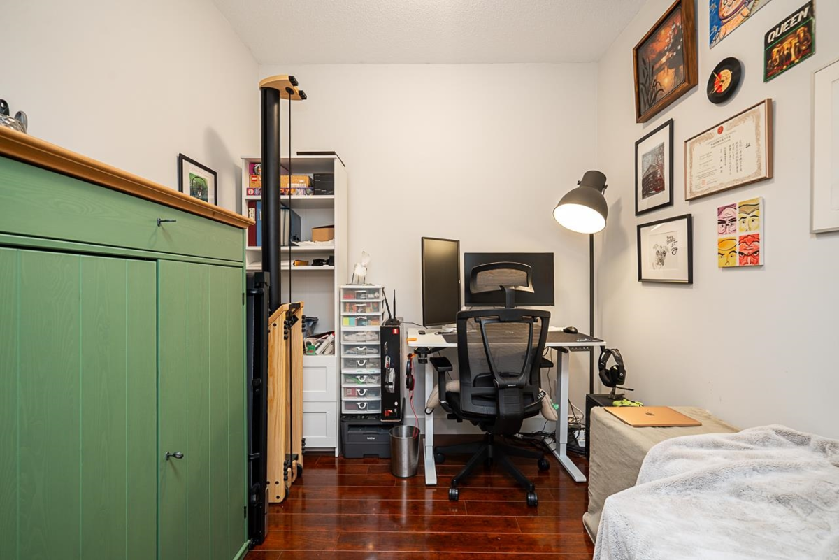 Staircase Photo of 7 221 Ash Street, New Westminster, BC