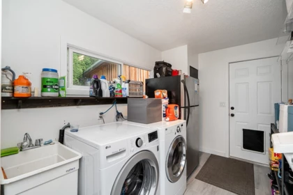 Guest Bathroom Photo of 3742 204 Street, Langley, BC