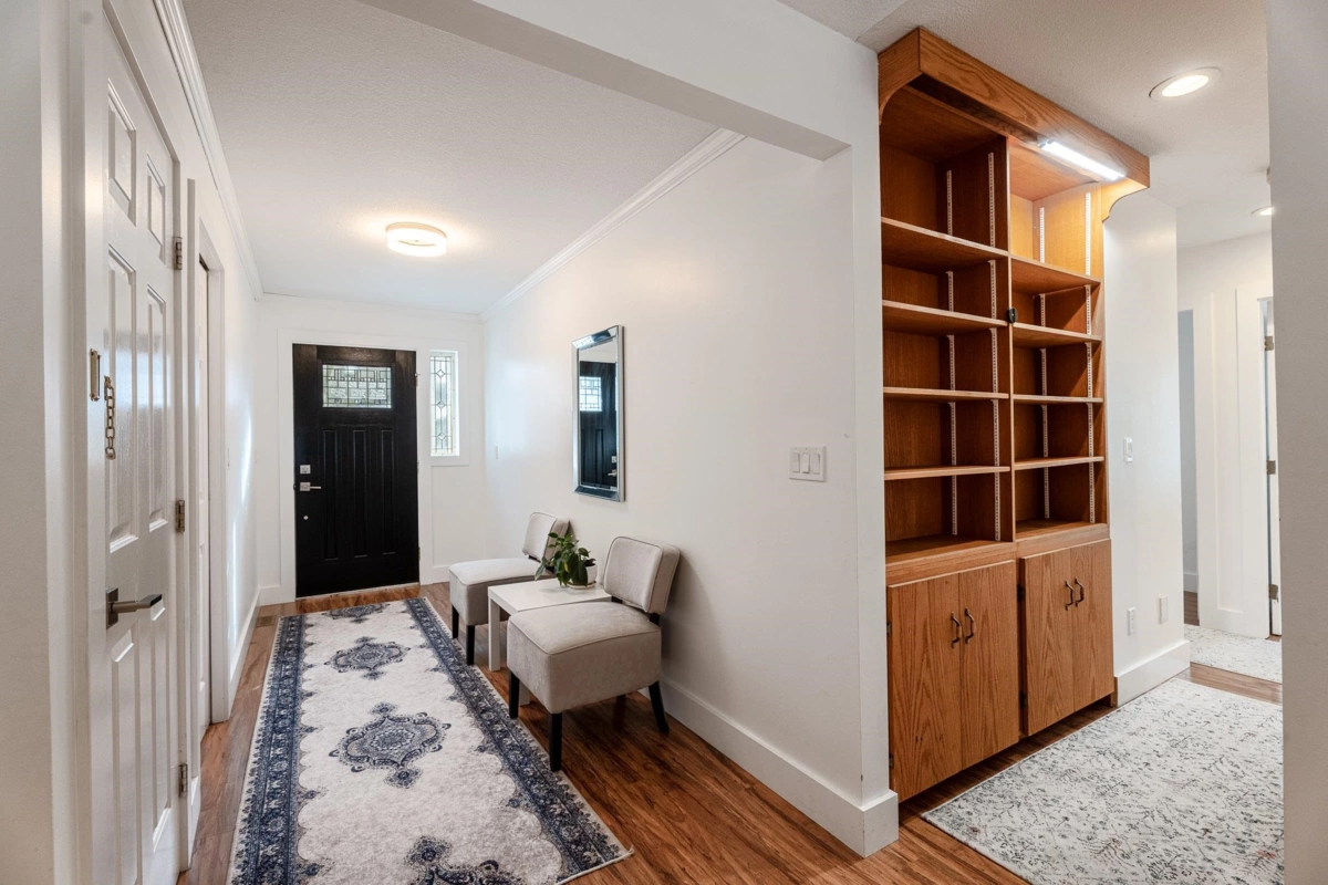 Dining Area Photo of 8843 Wooler Terrace, Mission, BC