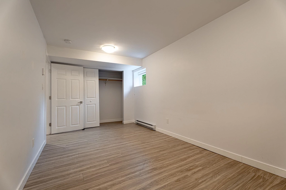 Mudroom Photo of 8843 Wooler Terrace, Mission, BC