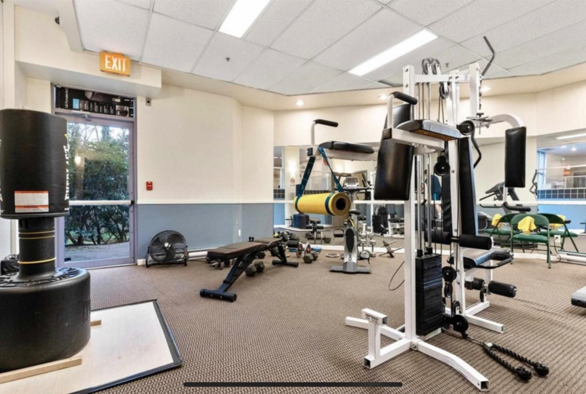 Backyard Photo of 803 9830 Whalley Boulevard, Surrey, BC